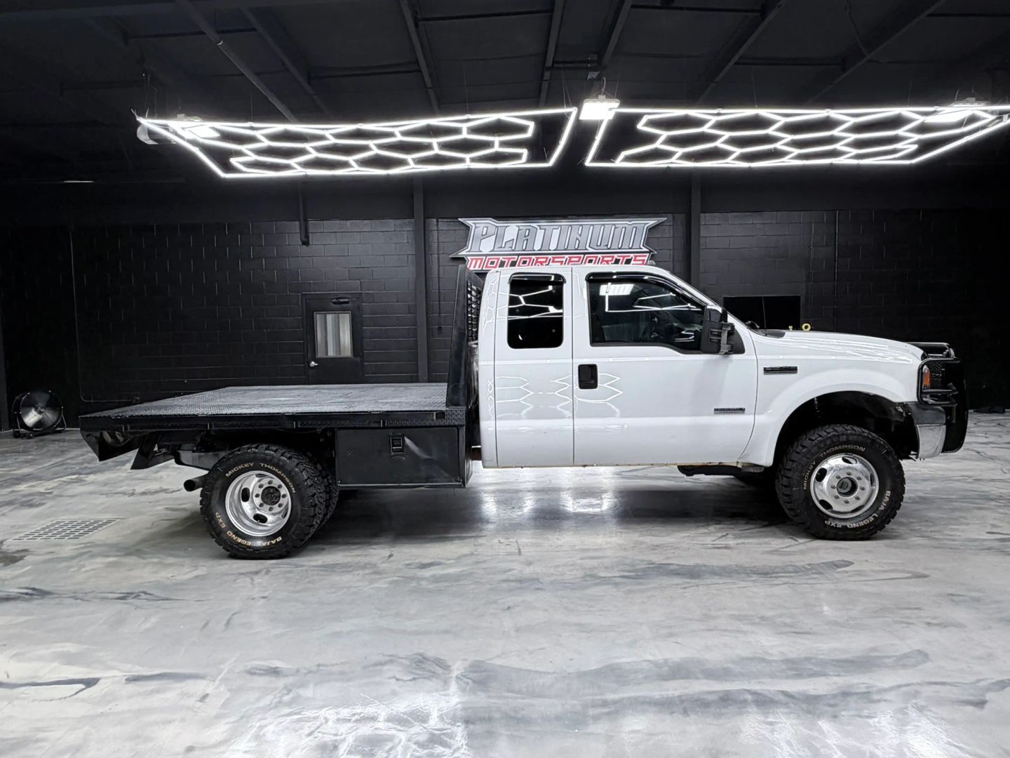 ford f-350 super duty chassis cab 2006 1FDWX37PX6EB46195 image ford f-350 super duty chassis cab 2006 1FDWX37PX6EB46195 image